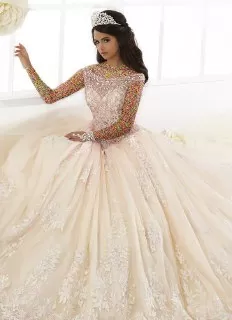   لباس عروس پفی دخترانه قیمت لباس عروس پفی لباس عروس پفی دنباله دار لباس عروس مدل اسکارلت لباس عروس مدل ماهی ۲۰۲۰